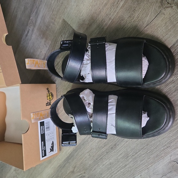Dr. Martens Gryphon Airwair Sandal - Picture 7 of 11